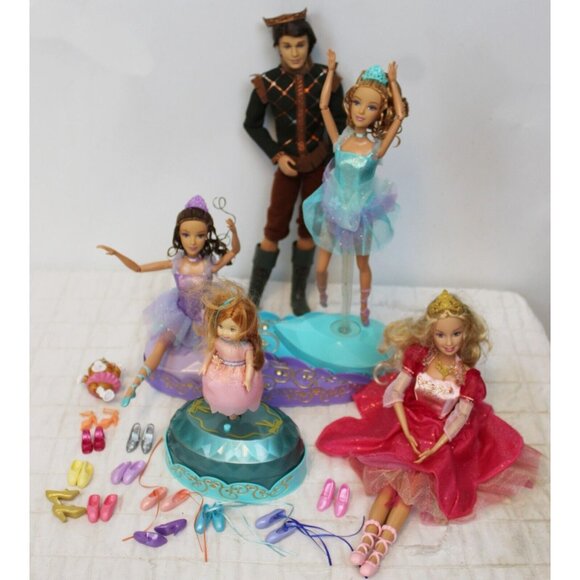 Barbie 12 Dancing Princess Lot Genevieve Isla Hadley Kathleen Prince Derek Shoes - Picture 1 of 13